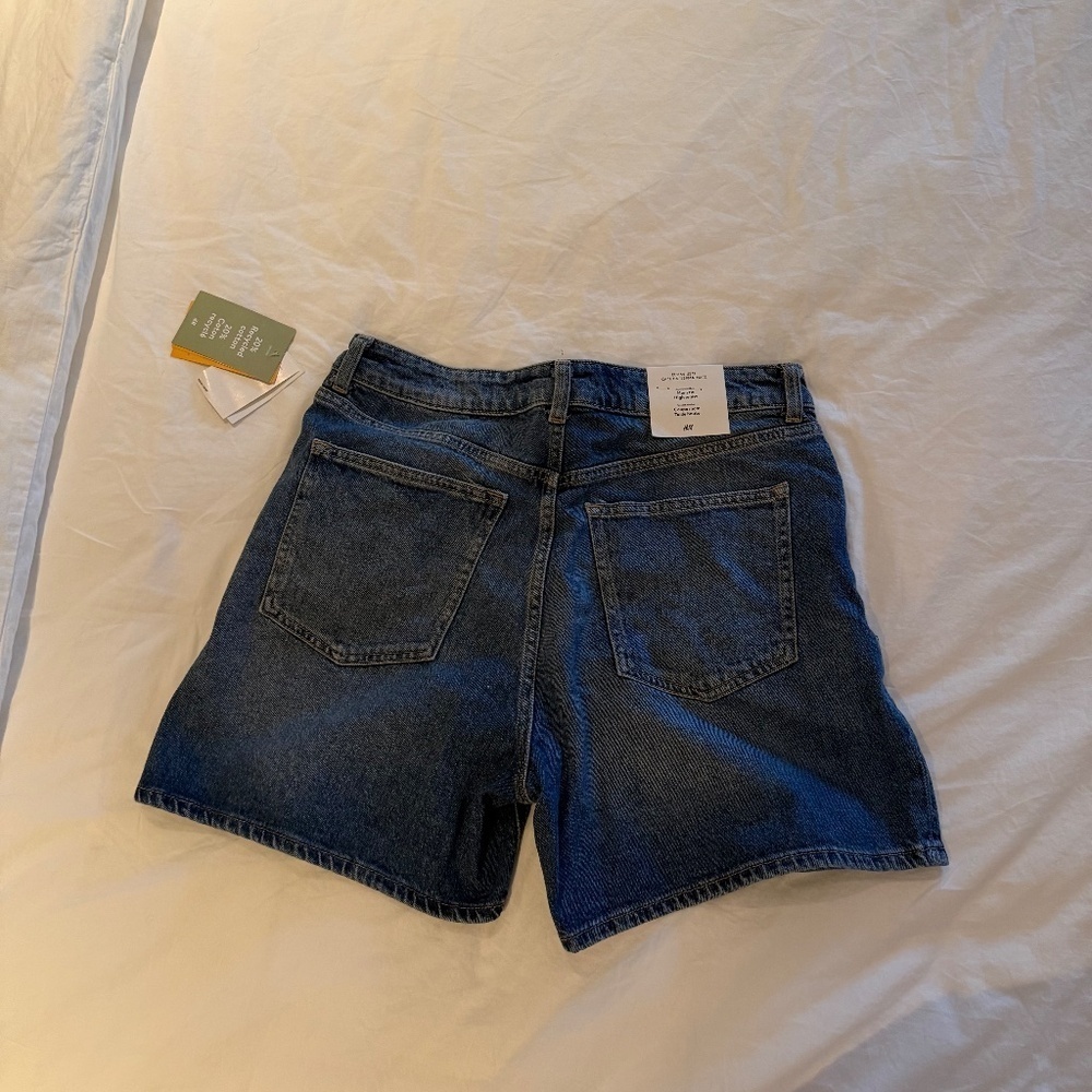 H&M Denim Shorts size US 12 - Picture 3 of 5